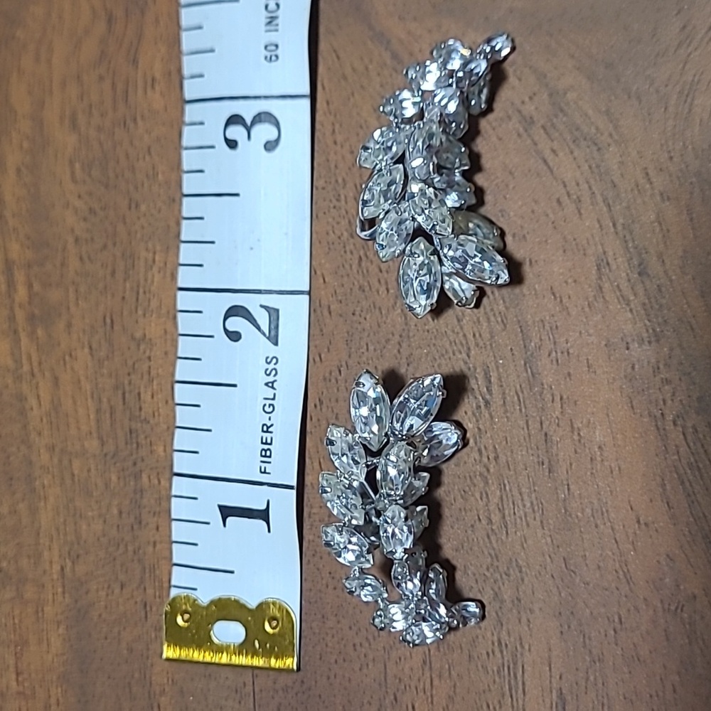 Vintage rhinestone clipon earrings